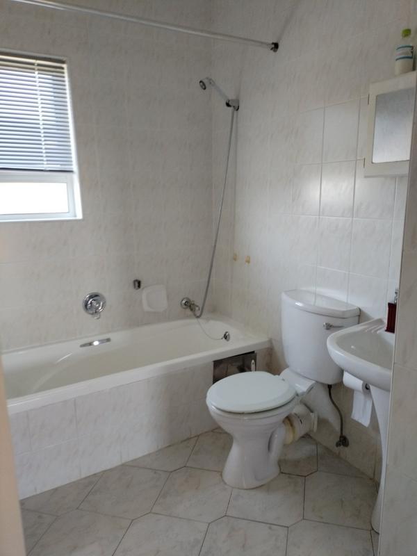 2 Bedroom Property for Sale in Vaalpark Free State